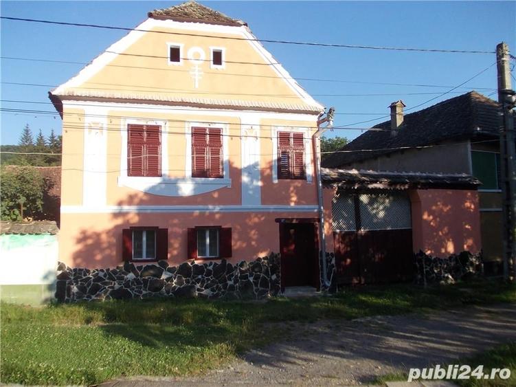Casă cu 2 camere cu Teren 1500 Mp în Saschiz