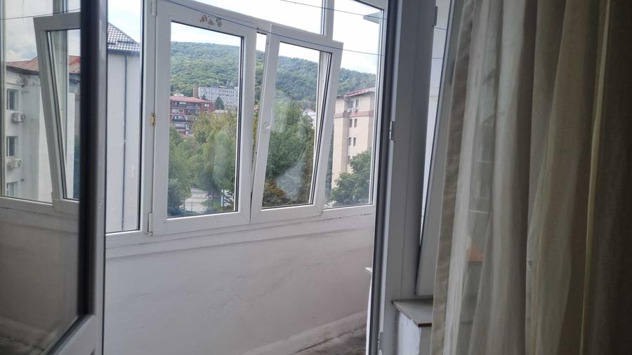 Apartament cu 2 camere decomandat în Nord