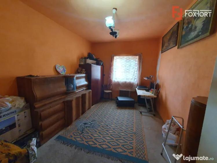 Casă cu 4 camere cu Teren 2208 Mp în Folea