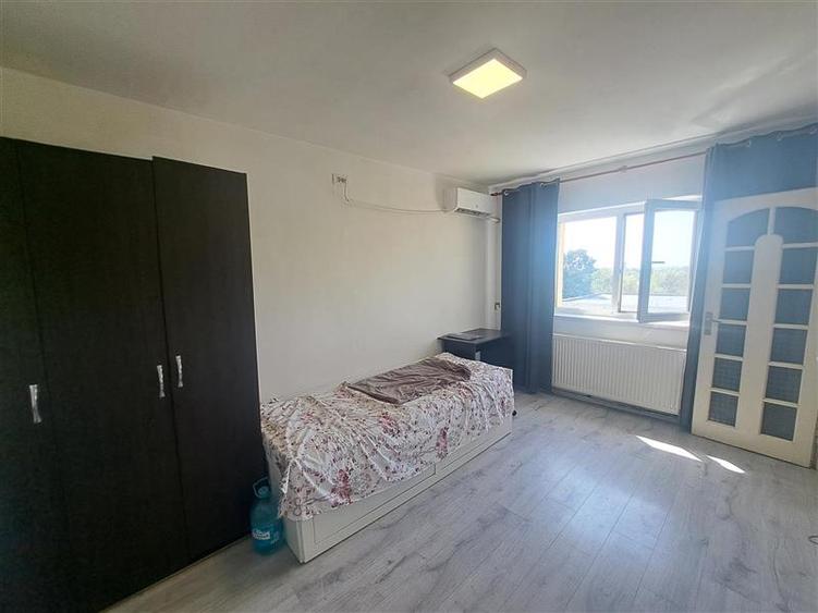 Garsonieră nedecomandată, mobilată în Buziașului