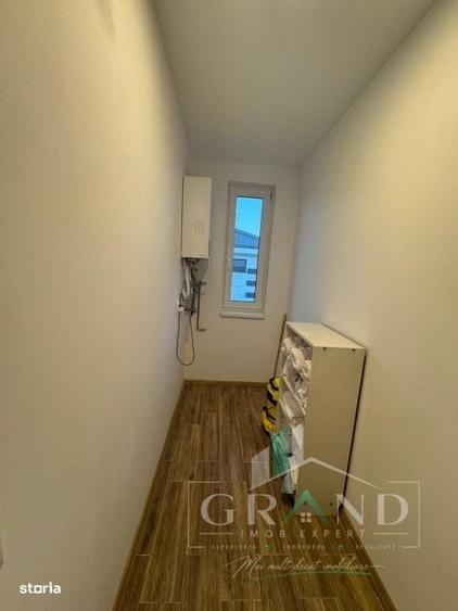 Casă cu 4 camere în Corușu