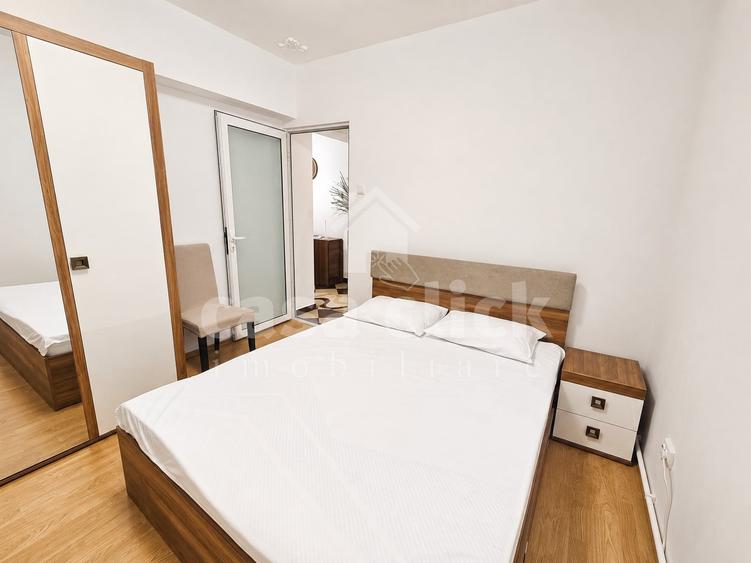 Apartament cu 2 camere decomandat în Micro 14