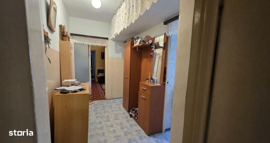 Apartament 4 camere, Dacia, Etaj 3, Centrala proprie, Mobilat si utila - 10