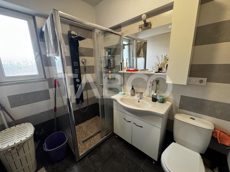 Apartament cu 3 camere decomandat, mobilat în Arhitecților - Calea Cisnădiei