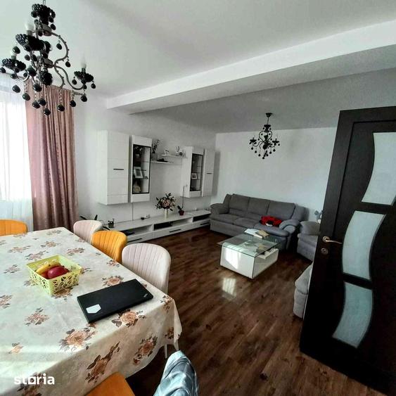 Casă cu 4 camere cu Teren 264 Mp în Central