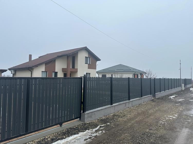 Casă individuală cu 3 camere cu Teren 400 Mp în Ciocănești