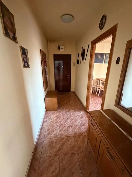 Apartament cu 3 camere semidecomandat în Take Ionescu