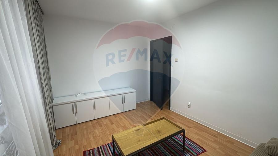 Apartament cu 2 camere decomandat, mobilat în Rogerius