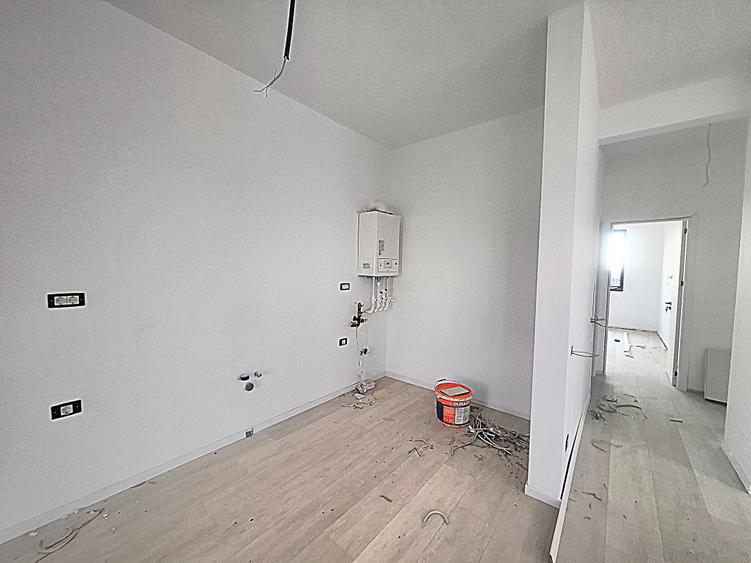 Casă individuală cu 3 camere cu Canalizare în Clinceni