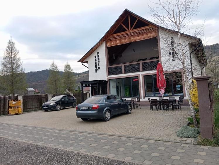 Spațiu comercial, de 370 mp, în Falcău