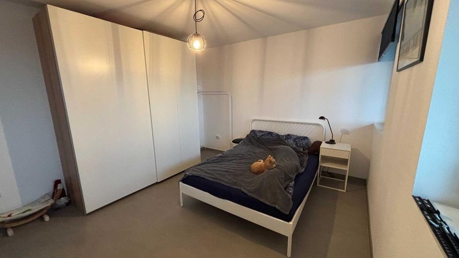 Apartament cu 2 camere semidecomandat, mobilat în Victoriei
