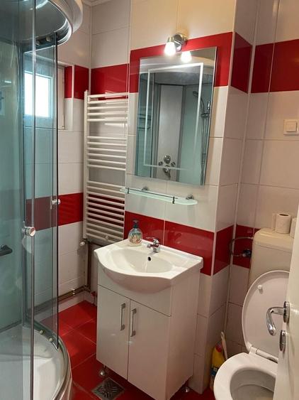 Apartament cu 2 camere decomandat în Răcădău