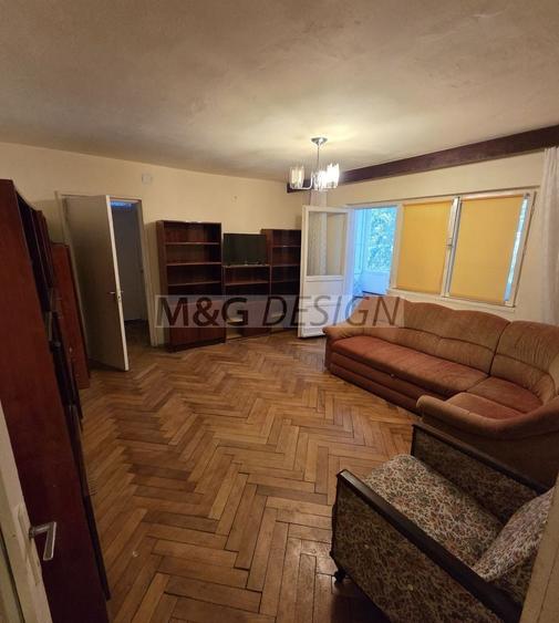 Apartament cu 2 camere semidecomandat în Girocului
