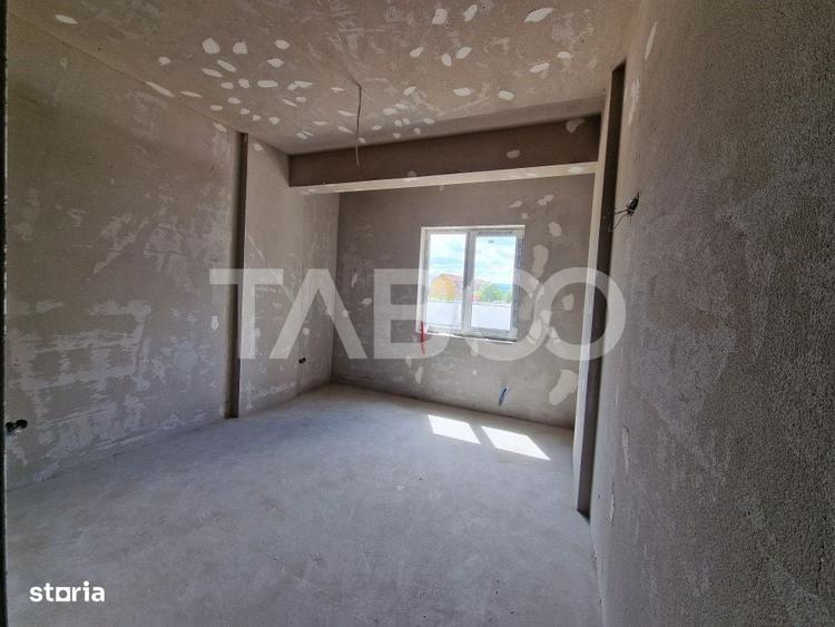 Apartament cu 3 camere decomandat în Șelimbăr