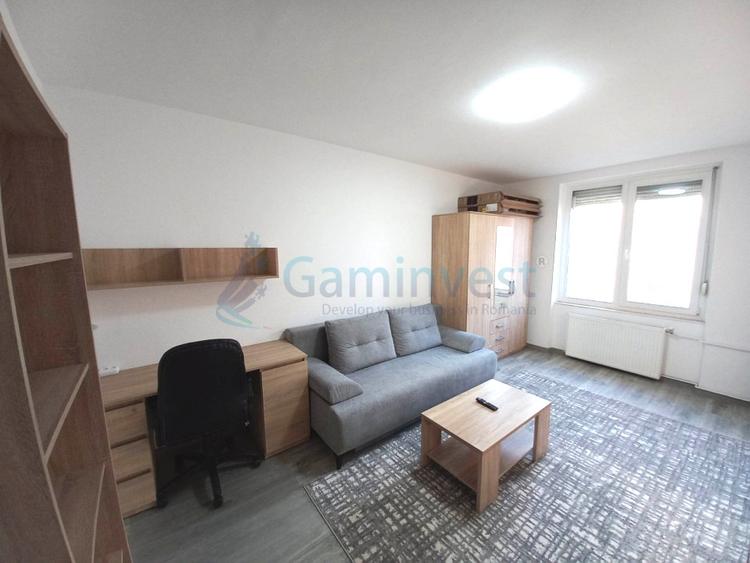 Apartament de inchiriat in Oradea, cu 2 camere, decomandat, zona ultracentrala - 1