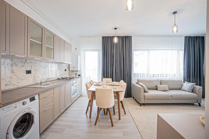 Apartament cu 2 camere decomandat în Tomis Plus