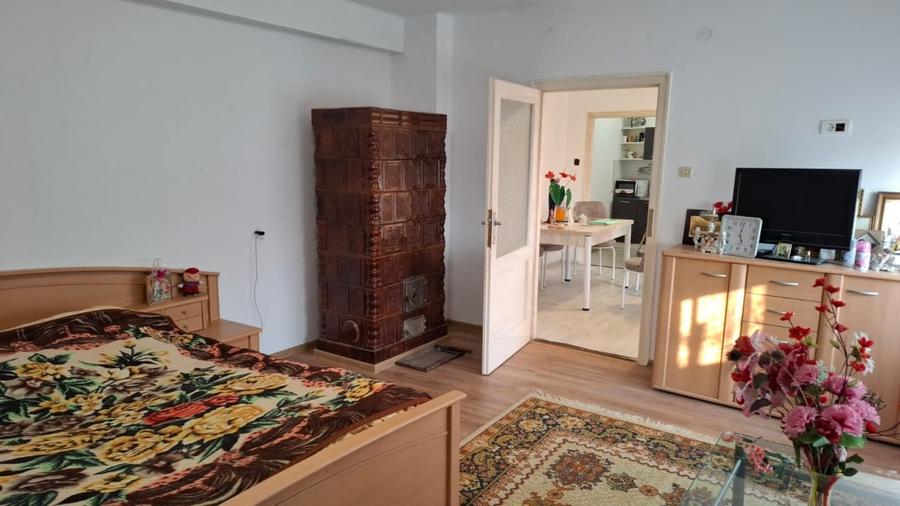 Duplex cu 2 camere cu Teren 1100 Mp în Nădlac