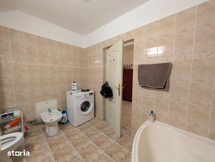 Apartament cu 3 camere în Bună Ziua