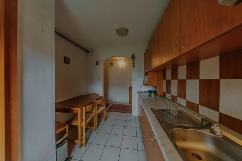 Apartament cu 2 camere semidecomandat în Micălaca