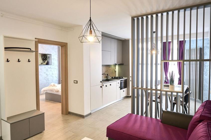 Apartament cu 2 camere semidecomandat, mobilat în Mamaia-Sat — fotografia 1
