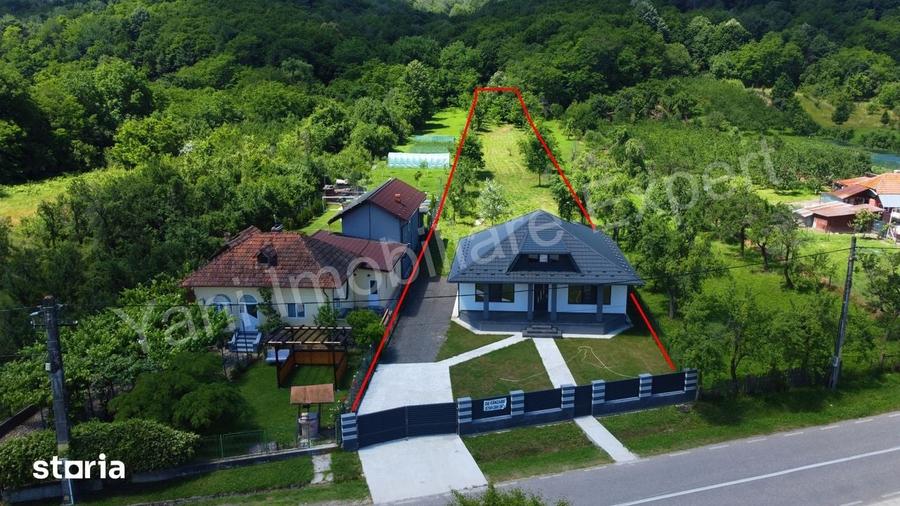 Casă cu 3 camere cu Teren 2477 Mp în Băiculești