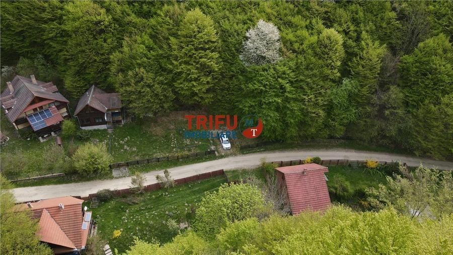 Casă individuală cu 4 camere cu Teren 891 Mp în Ighiel
