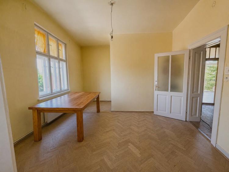 Apartament cu 2 camere semidecomandat în Ultracentral