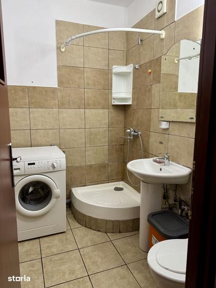 Apartament cu 3 camere de inchiriat, Ploiesti nord, strada Cameliei - 14
