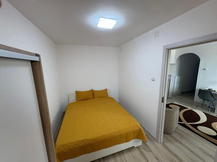 Apartament cu 2 camere semidecomandat în Central