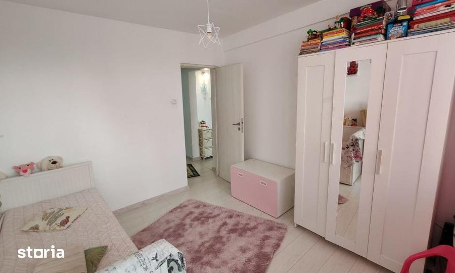 Apartament cu 3 camere decomandat în Țiglina 2