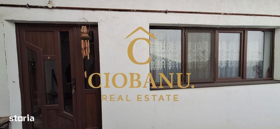 Casă cu 3 camere cu Teren 260 Mp în Central