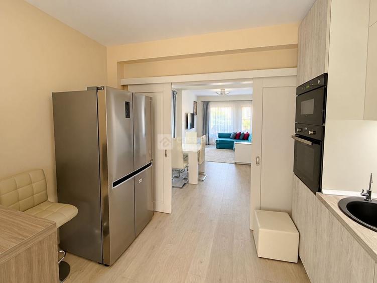 Duplex cu 4 camere cu Canalizare în Bucium
