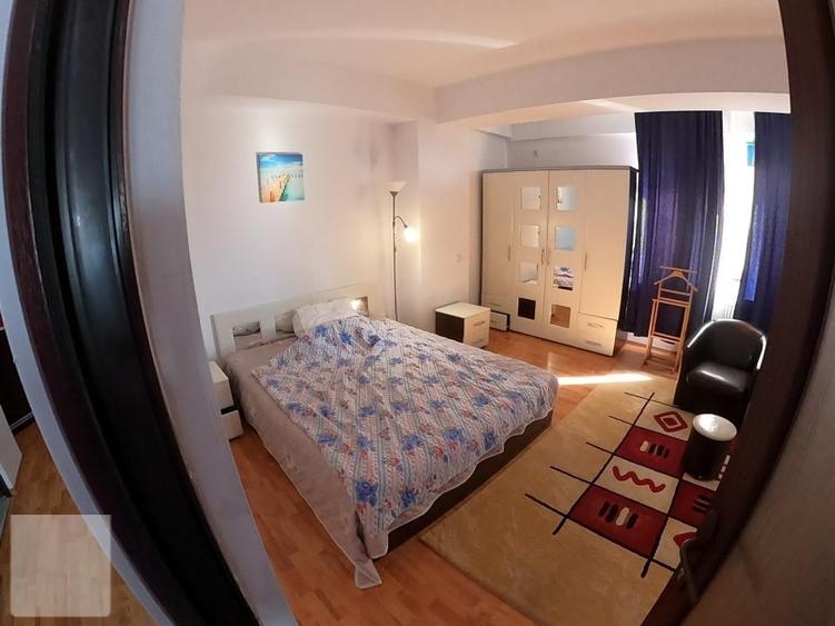 Apartament cu 3 camere decomandat în Nord