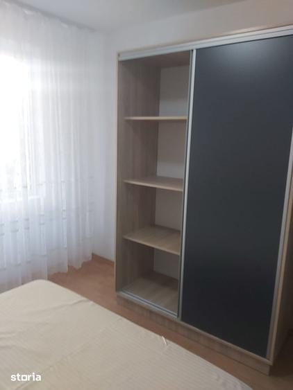 1 decembrie 1 minut metrou loc parcare inclus 2 gr sanitare 2balcoane - 3