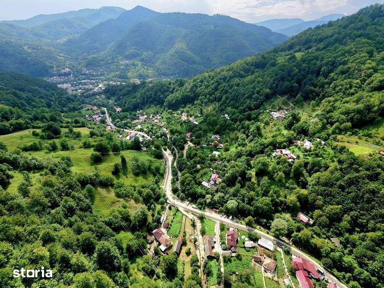 Teren de 7500 mp, în Cașoca