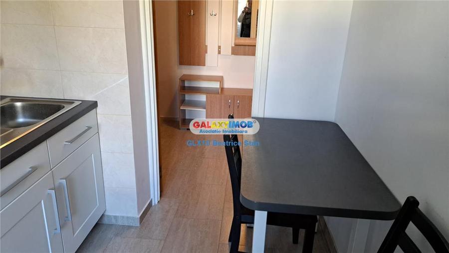 Apartament cu 3 camere decomandat, mobilat în Drumul Taberei