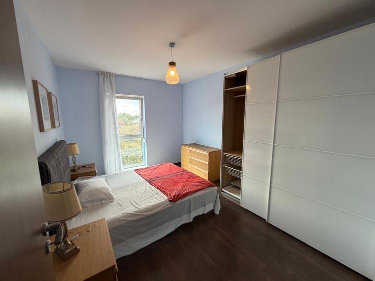 Apartament cu 3 camere decomandat, mobilat în Dumbrăvița