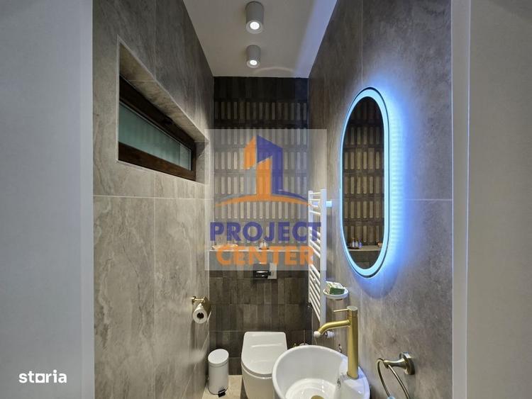 Spațiu comercial, de 60 mp, în Central