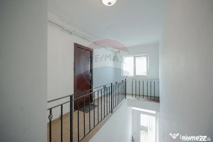 Apartament cu 3 camere decomandat în Spitalul Județean