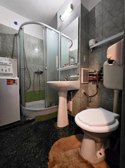 Apartament cu 2 camere semidecomandat, mobilat în Obor
