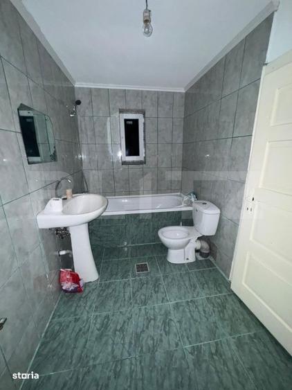 Casă cu 4 camere cu Teren 5594 Mp în Central