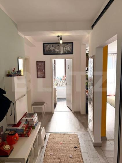 Apartament cu 2 camere semidecomandat în Sânpetru