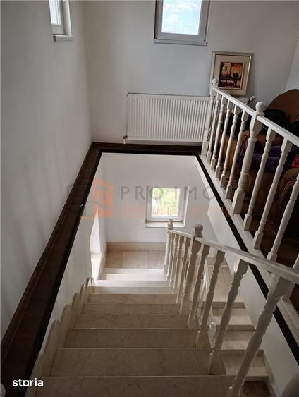 Casă cu 4 camere decomandat cu Teren 546 Mp în Merei