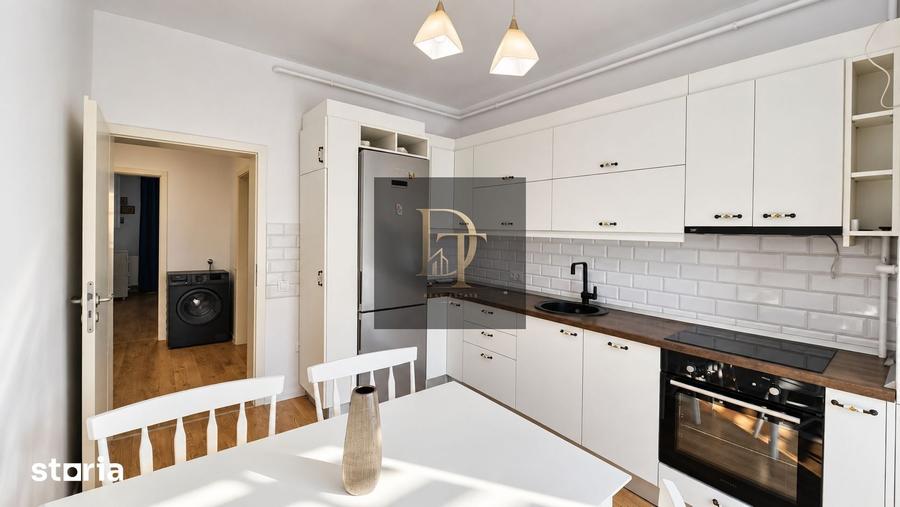 Apartament cu 2 camere decomandat în Central
