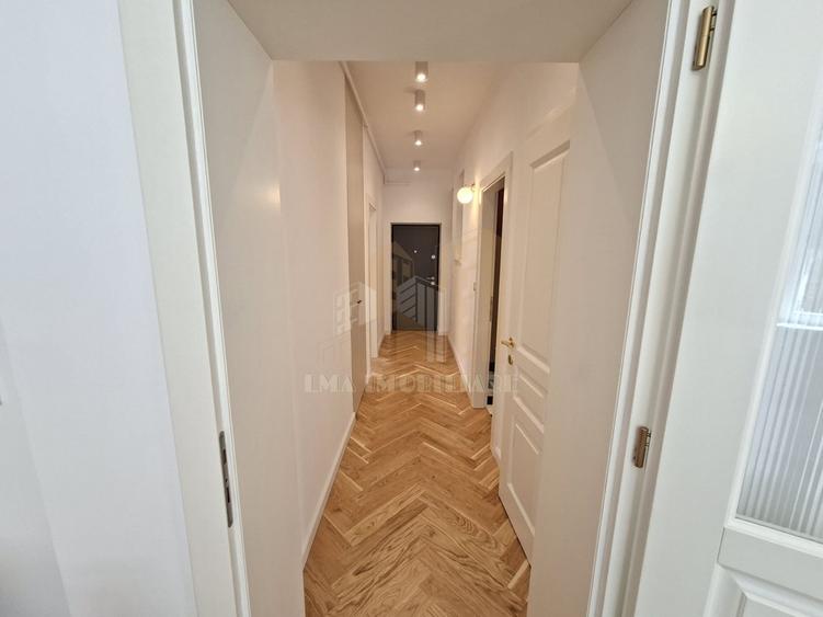 Apartament 3 camere Poarta Schei Brasov - 3