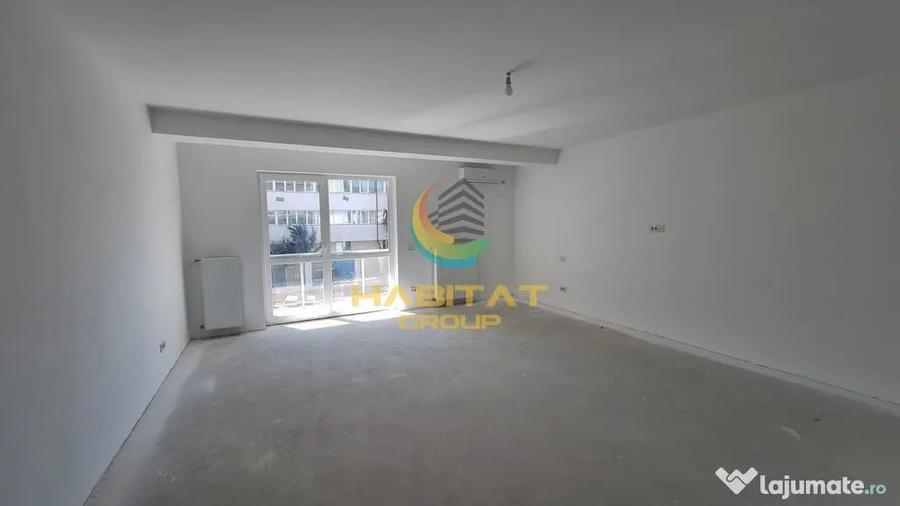 Apartament cu 3 camere semidecomandat în Central
