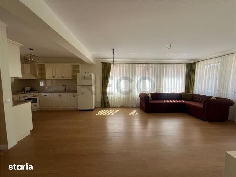 Casă cu 4 camere cu Teren 500 Mp în Central
