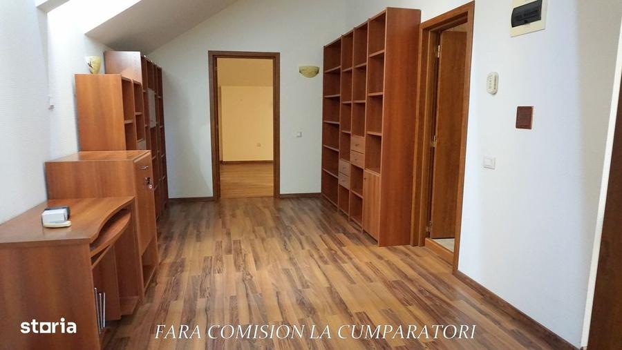Casă cu 4 camere în Frâncești