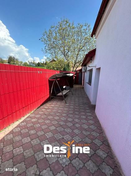 Casă cu 3 camere cu Canalizare în Ultracentral