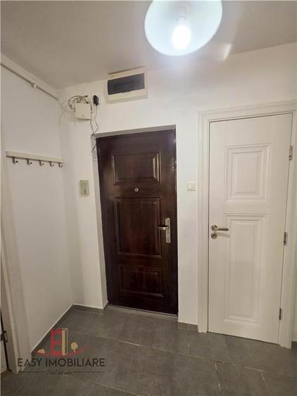 Apartament cu 2 camere decomandat în Tudor